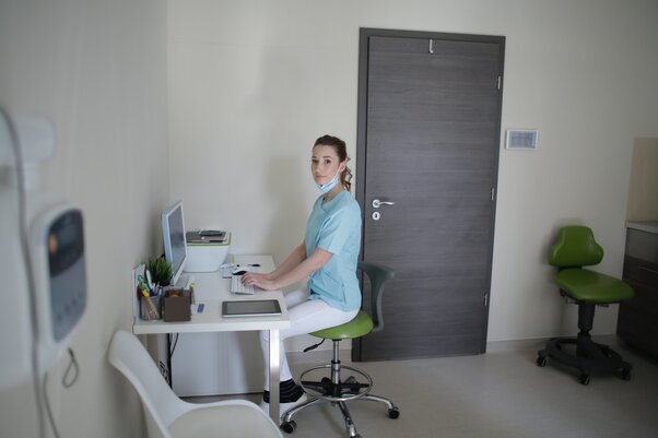 employee retention strategies allied health practice 
